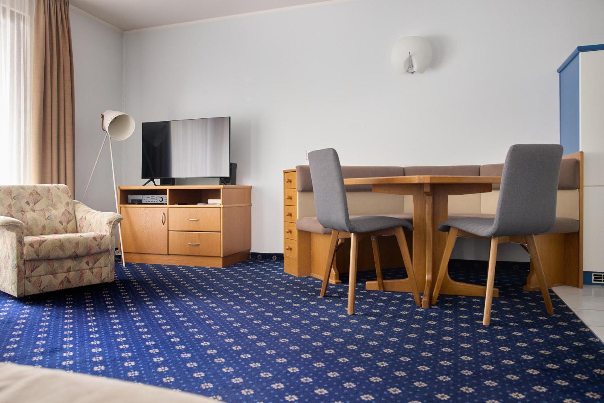 Haus 4 Montafon By Pferd Auf Wolke Apartman Gaschurn Kültér fotó