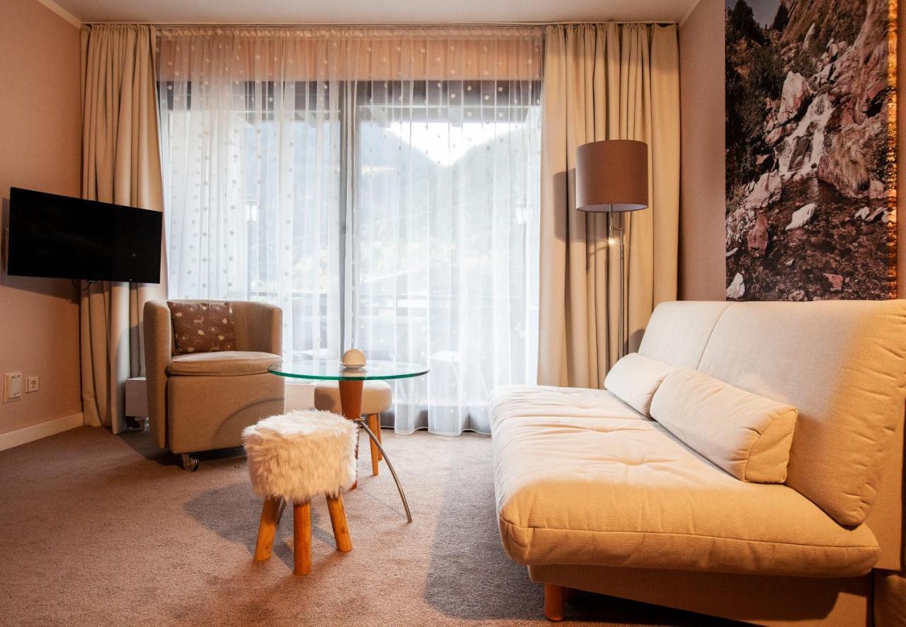 Haus 4 Montafon By Pferd Auf Wolke Apartman Gaschurn Kültér fotó