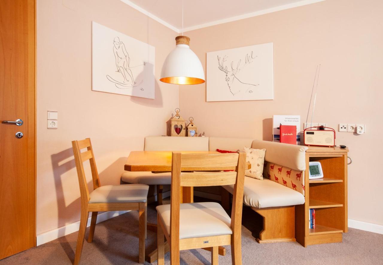 Haus 4 Montafon By Pferd Auf Wolke Apartman Gaschurn Kültér fotó