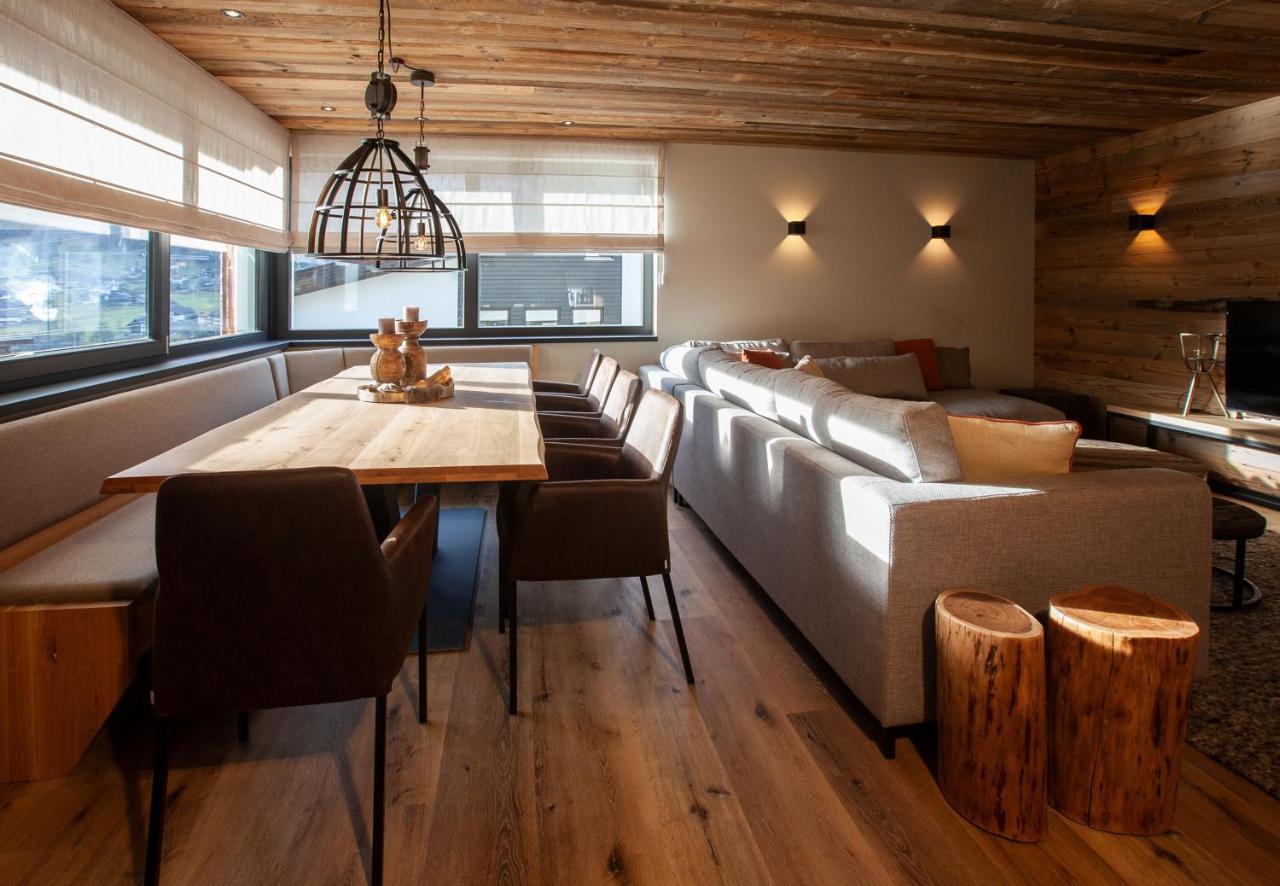 Haus 4 Montafon By Pferd Auf Wolke Apartman Gaschurn Kültér fotó
