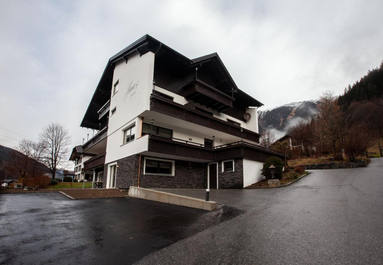 Haus 4 Montafon By Pferd Auf Wolke Apartman Gaschurn Kültér fotó
