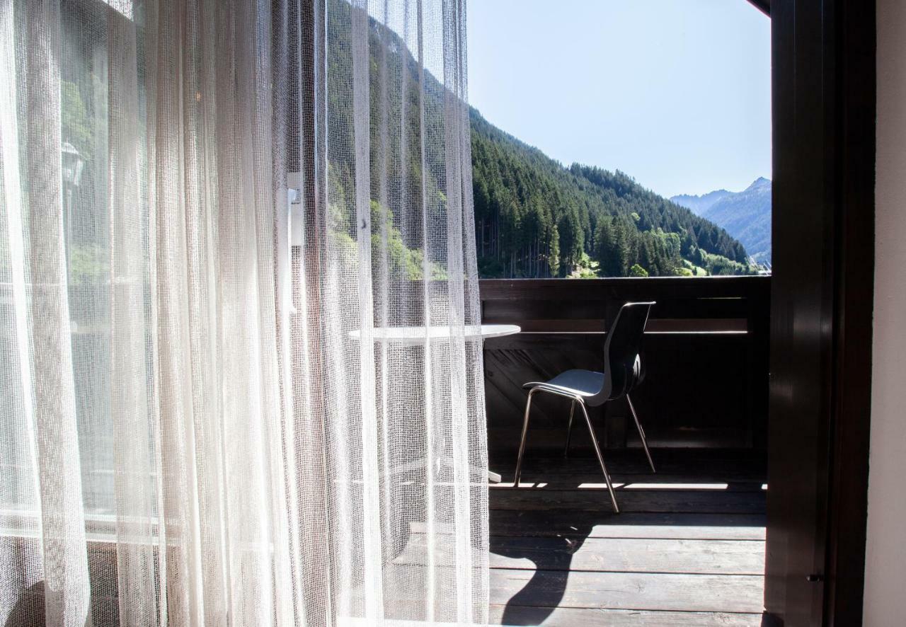 Haus 4 Montafon By Pferd Auf Wolke Apartman Gaschurn Kültér fotó