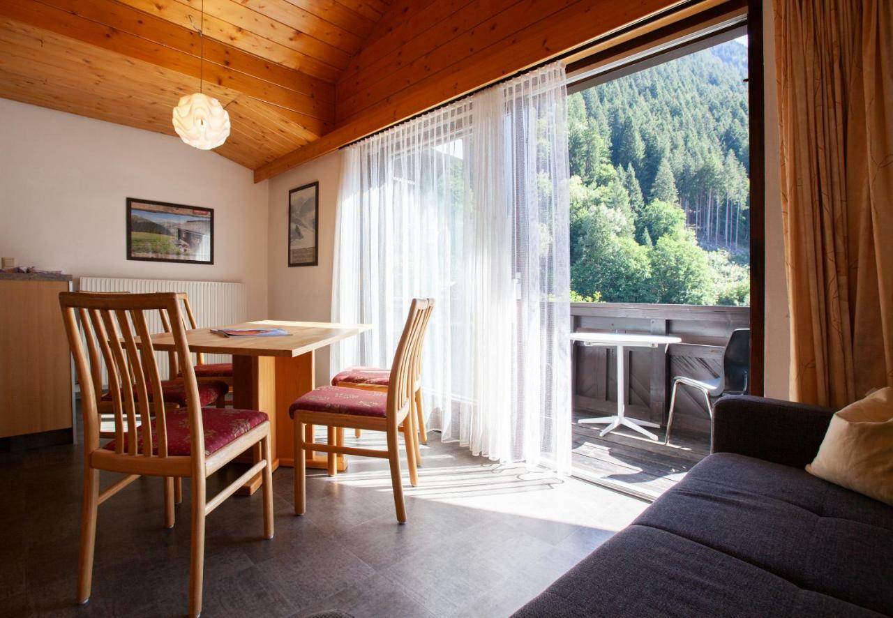 Haus 4 Montafon By Pferd Auf Wolke Apartman Gaschurn Kültér fotó